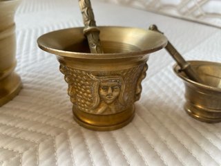 Juego de morteros y almireces de bronce