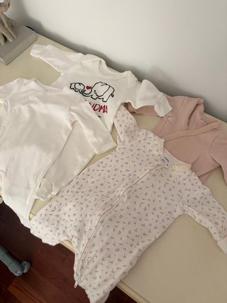 Lote ropa bebé niña 0-3 meses
