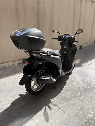 Honda SH125AD Scooter 2020 Gris Oscuro