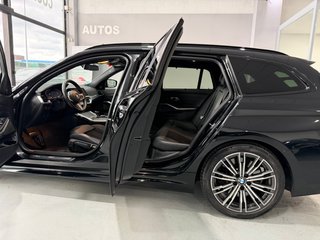 ‼️BMW Serie 3 330Xdrive 258CV TECHO SOLAR PACK M‼️