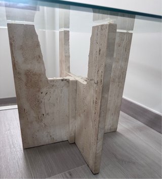 Mesa auxiliar mármol travertino y cristal
