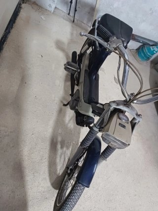 Ciclomotor Benelli G2
