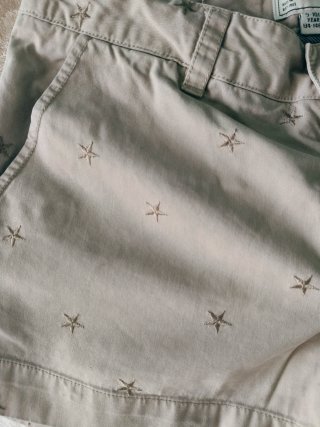 Pantaloni corti Massimo Dutti con stelle Taglia 9-10