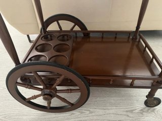 Mesa camarera de madera plegable