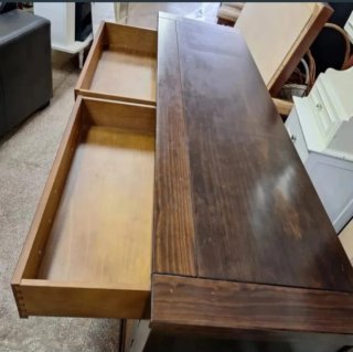 Aparador madera maciza con detalles de bambú