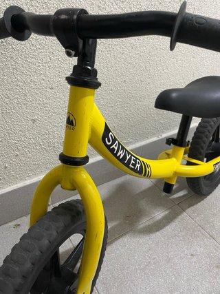 Bicicleta senza pedali Sawyer gialla