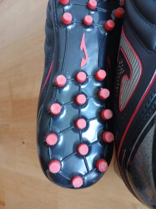 Botas de fútbol Joma Águila Negras