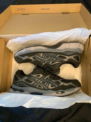 Zapatillas Asics Talla 43.5 Negro Gris