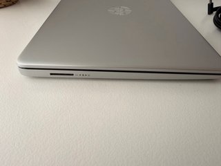 Portatil HP 14s-dq0009ns 8GB RAM SSD 64GB Win11