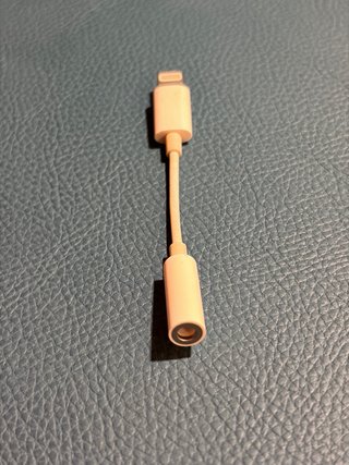 Adaptador Lightning a Jack Audio Apple