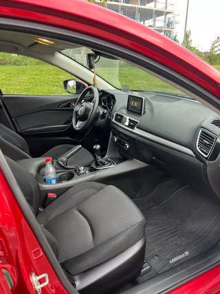 Mazda 3 2016