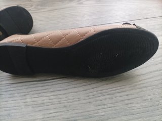 Manoletinas charol beige y negro