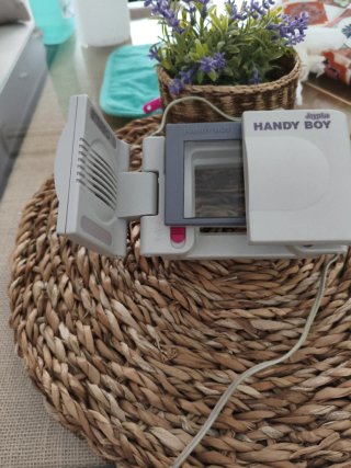 Nintendo Game Boy  + accesorio de regalo Handy Boy