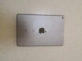 iPad Mini 4 128GB WiFi