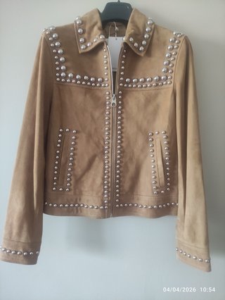 Chaqueta Mango Ante Tachuelas Beige/Marrón
