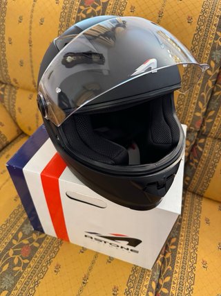 Casco de moto Astone Negro