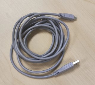 Mando Wii U Pro Negro + Cable Carga