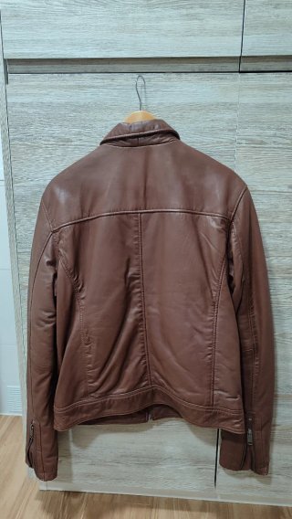Chaqueta de Piel Marrón Chyston Talla XL pequeña