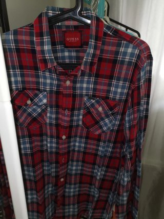 Camisa Guess cuadros roja y azul