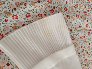 Camisa blanca tela fina plisada