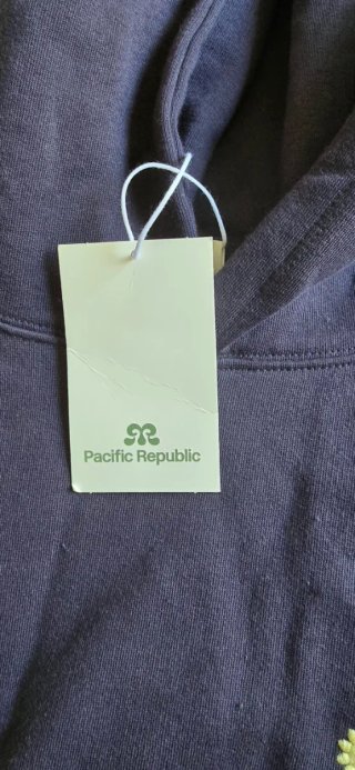 Sudadera Pull and Bear azul con estampado