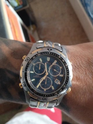 Reloj Lotus titan Oro y Plata