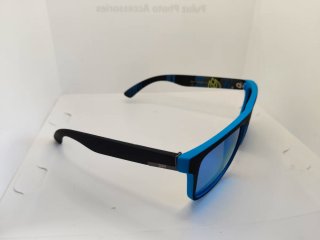 Gafas de sol polarizadas negras y azules