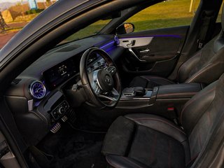 Mercedes CLA 200d AMG Line FULL EXTRAS – Impecable