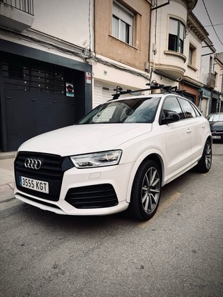 Audi Q3 Stronic Quattro Black Line