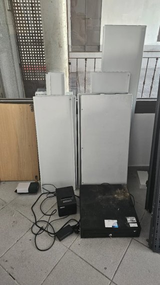 Estanterías metálicas para comercios
