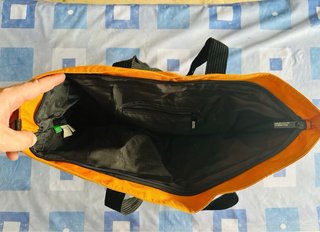 Bolsa de viaje United Colors of Benetton naranja