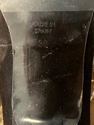 Zapatos de salón negros para mujer