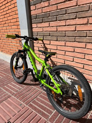 Bicicleta Scott Scale Niñ@ Verde