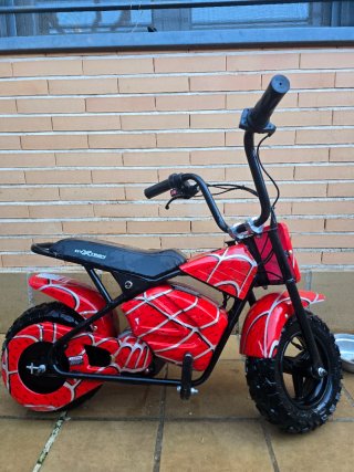 Moto Eléctrica Infantil Roja y Negra