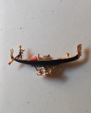 Figuras Recuerdo de varias ciudades .