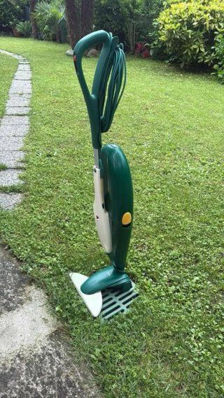 Folletto Vorwerk VK135 - Lucidatrice -Battitappeto