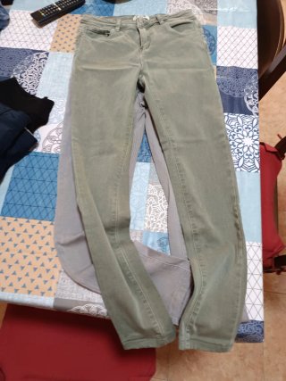 Pantalones vaqueros mujer  Los dos 7€