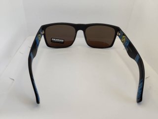 Gafas de sol polarizadas negras y azules