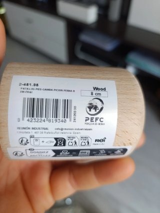 Lote 4 patas muebles + 9 placas