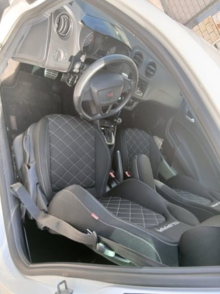 SEAT Ibiza cupra 6J 2010