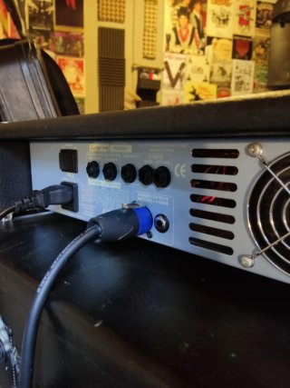Amplificador Ashdown EVO 500 II + Pantalla 410T