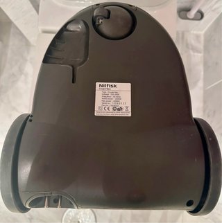 Aspirador Nilfisk Coupe Neo 1600W