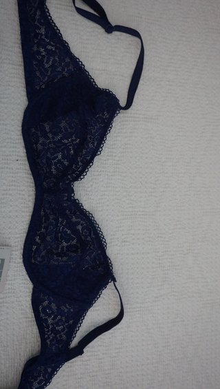 Sujetadores nuevos T.90 y 95 leer