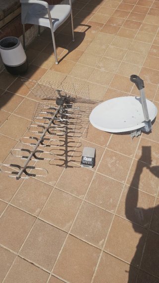 Kit Antena Parabólica y TDT incluye amplificador