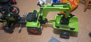Tractor Excavadora con Remolque