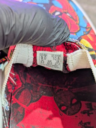 Vans Slip-On Marvel Spider-Man Scarpe