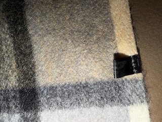 Bufanda de cuadros beige y gris