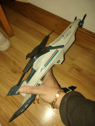 Avión Gijoe con figura y misiles