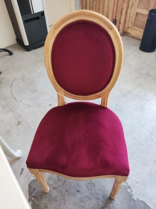 Silla estilo clásico terciopelo morado