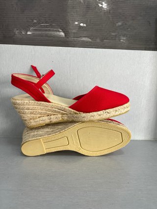 Sandalias cuña rojas talla 38 nuevas